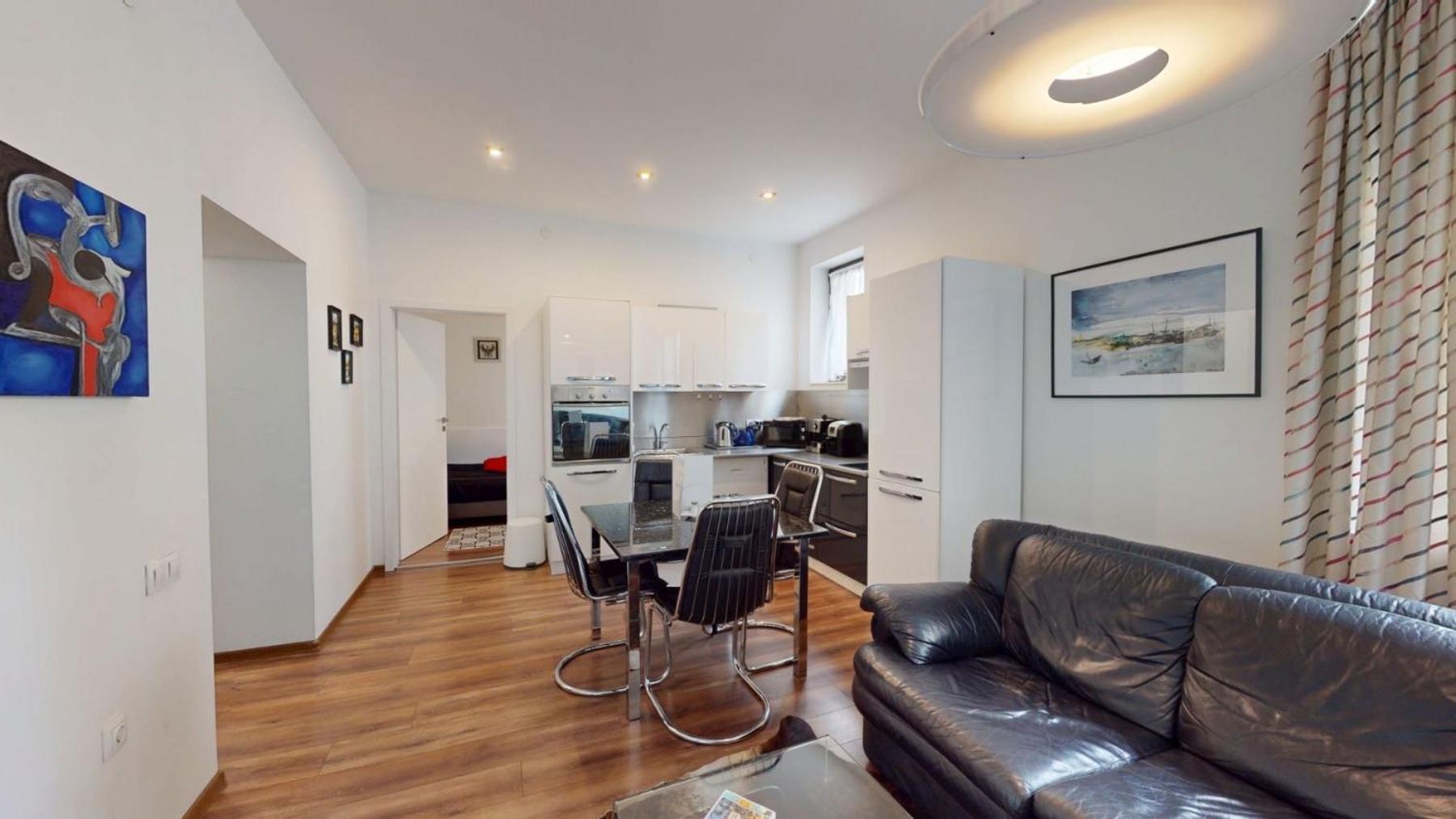 A Lovely 2 Bedroom Apartment In The Heart Of Σόφια Εξωτερικό φωτογραφία